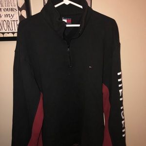 Vintage Tommy Hilfiger men’s sweater